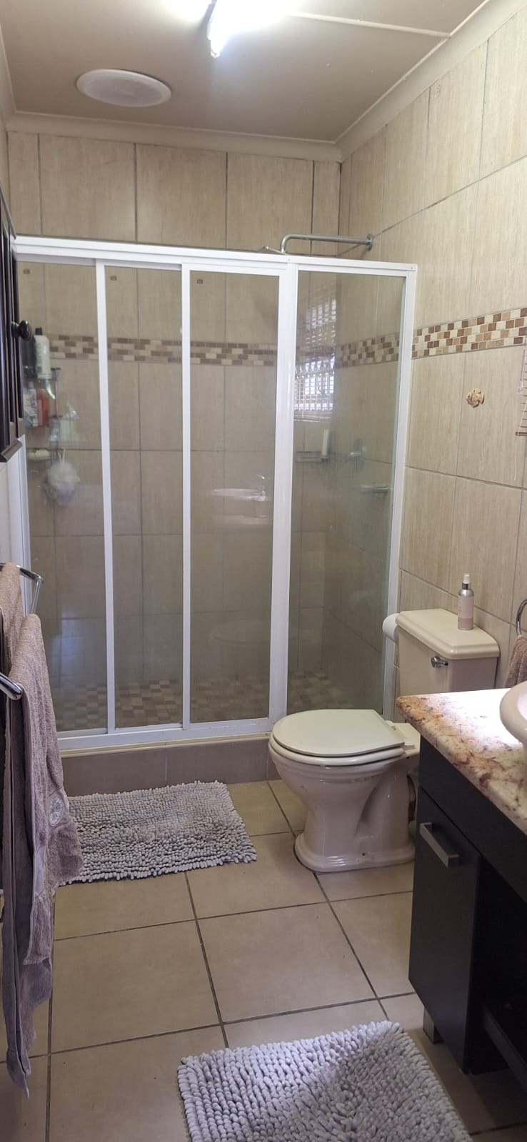 4 Bedroom Property for Sale in Beacon Bay Eastern Cape